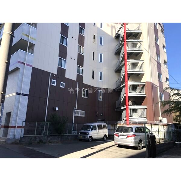 KAMITANI III BLDの外観2枚目