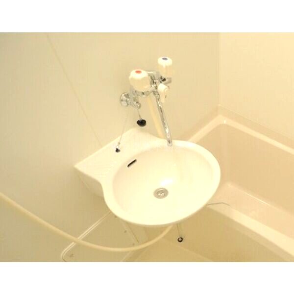 レオパレスノーサイド大池の室内写真8枚目