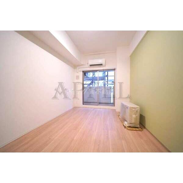 アプリーレ西本町の室内写真1枚目