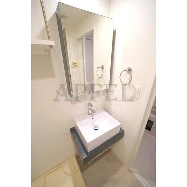 アプリーレ西本町の室内写真11枚目