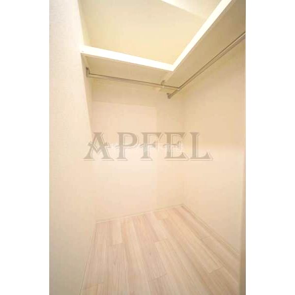 アプリーレ西本町の室内写真18枚目