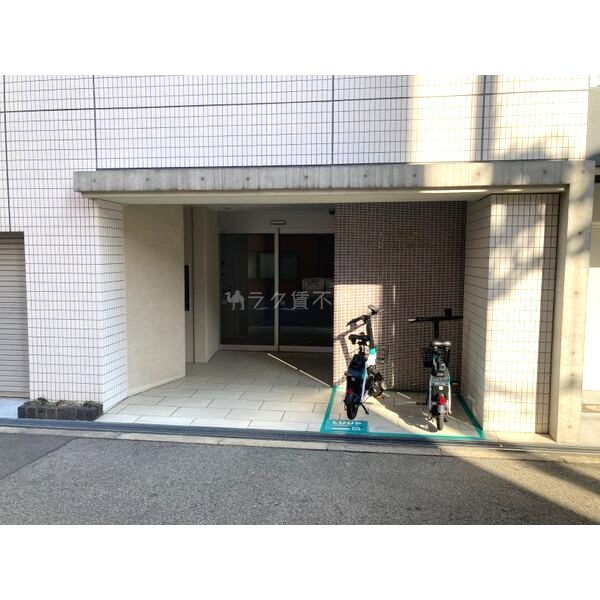 アーバンカーサ難波IIIの外観3枚目