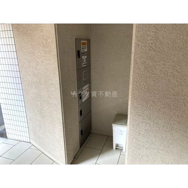 アーバンカーサ難波IIIの外観8枚目