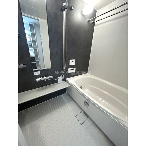 NISHINOMIYA・FRONTの室内写真13枚目