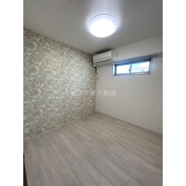 NISHINOMIYA・FRONTの室内写真3枚目