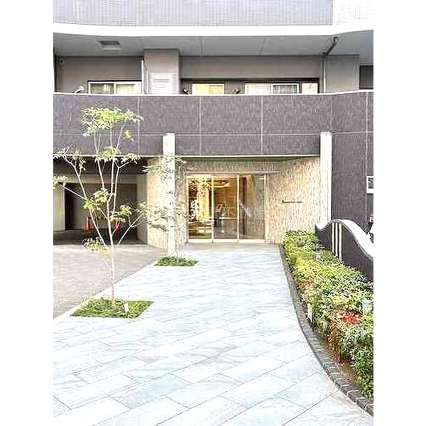 ラシュレ大阪同心の外観2枚目