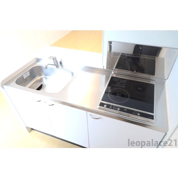 レオネクスト久々知IIIの室内写真8枚目