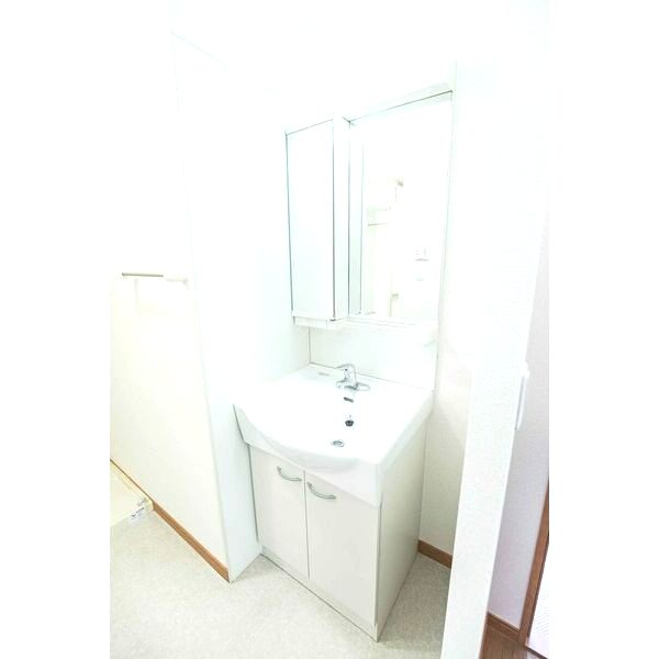 レオパレス北三国丘の室内写真6枚目