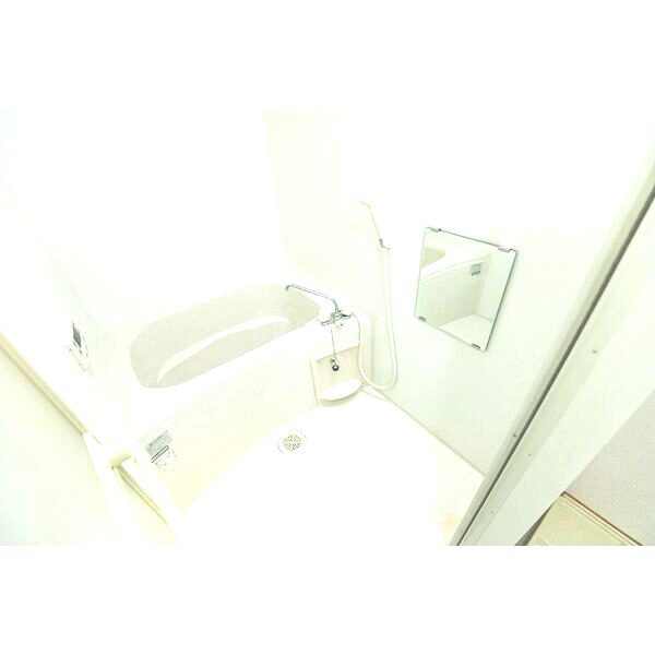 レオパレス北三国丘の室内写真8枚目