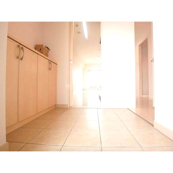 シーズンズ・テラスの室内写真6枚目