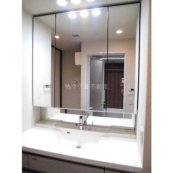 ライオンズ芦屋グランフォートの室内写真4枚目