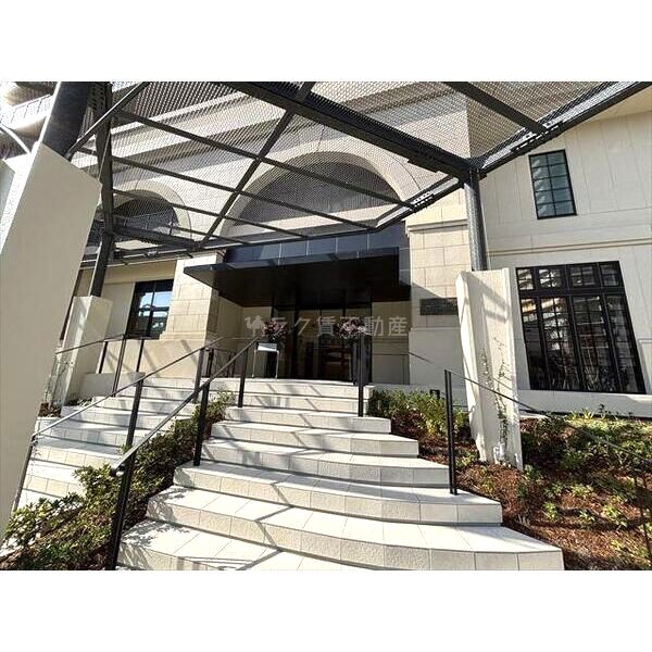 ジオタワー宝塚グランレジスThe South411の外観2枚目