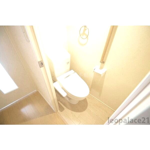 レオネクストルーナの室内写真6枚目