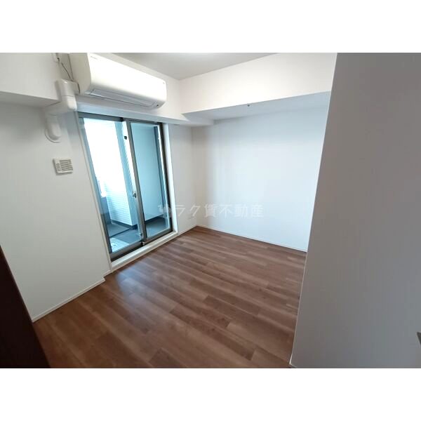 ローレルタワー心斎橋の室内写真2枚目