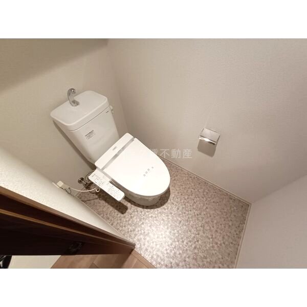 ローレルタワー心斎橋の室内写真6枚目