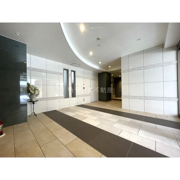 トモ南堀江の外観3枚目