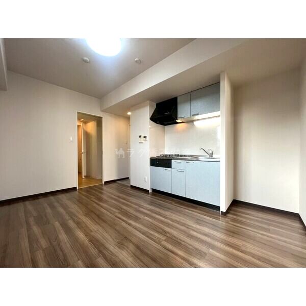 トモ南堀江の室内写真2枚目