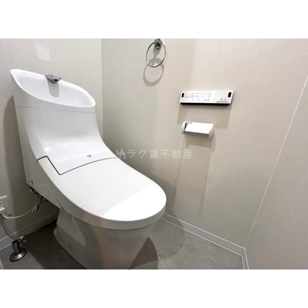 ACT江坂の外観4枚目