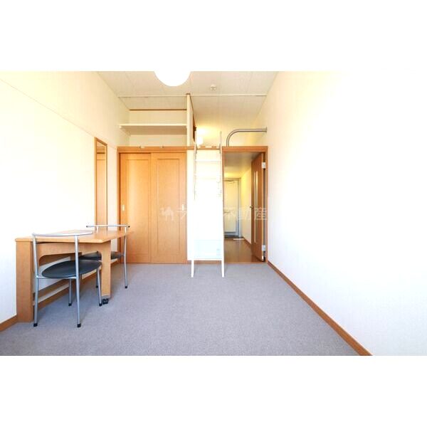 レオパレスハーバー東出町の室内写真14枚目