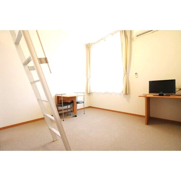 レオパレス三田駅前の室内写真7枚目