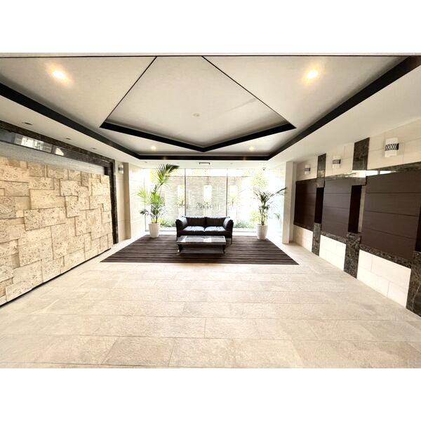 スプランディッド放出の外観5枚目