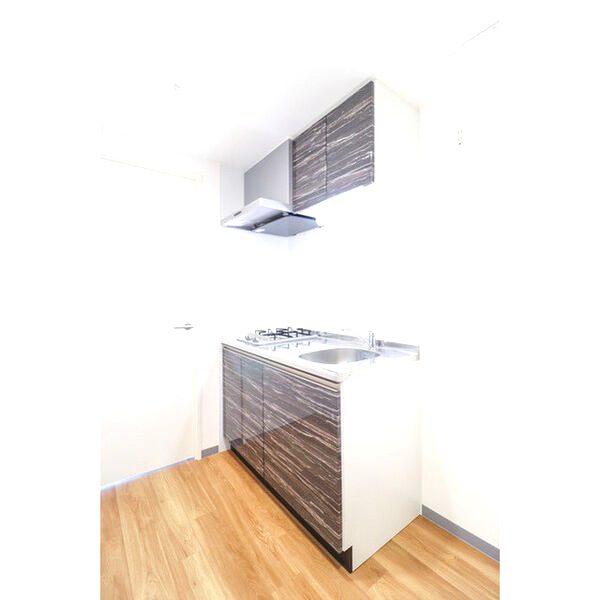 BROAD 新うめきたRESIDENCEの室内写真4枚目