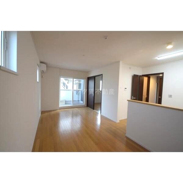 フォレス鳥羽I・IIの室内写真1枚目