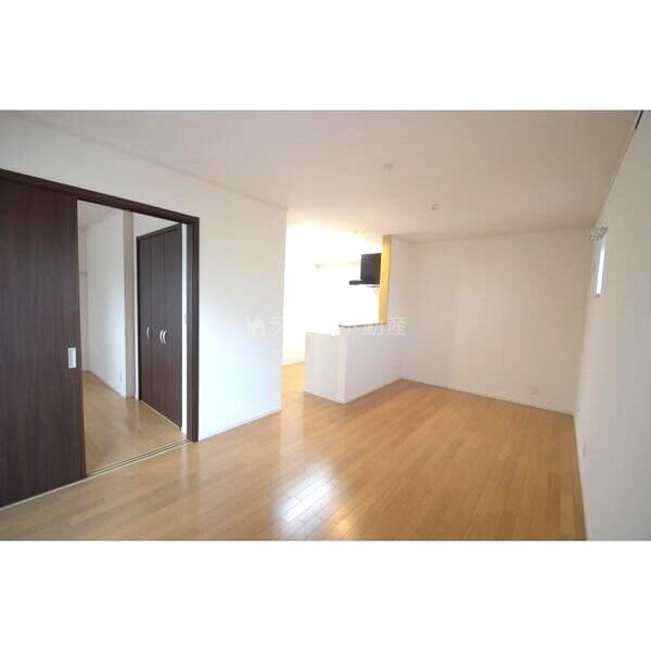 フォレス鳥羽I・IIの室内写真2枚目