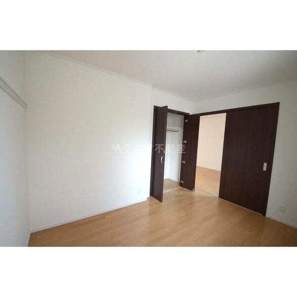 フォレス鳥羽I・IIの室内写真10枚目