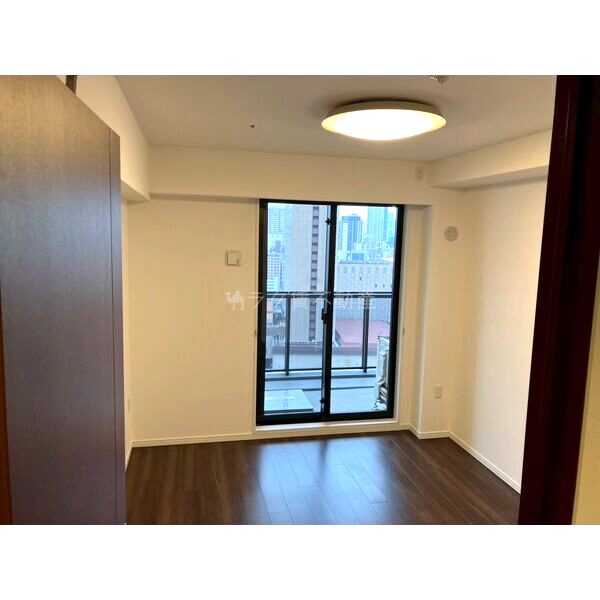 クレヴィアタワー中之島の室内写真7枚目