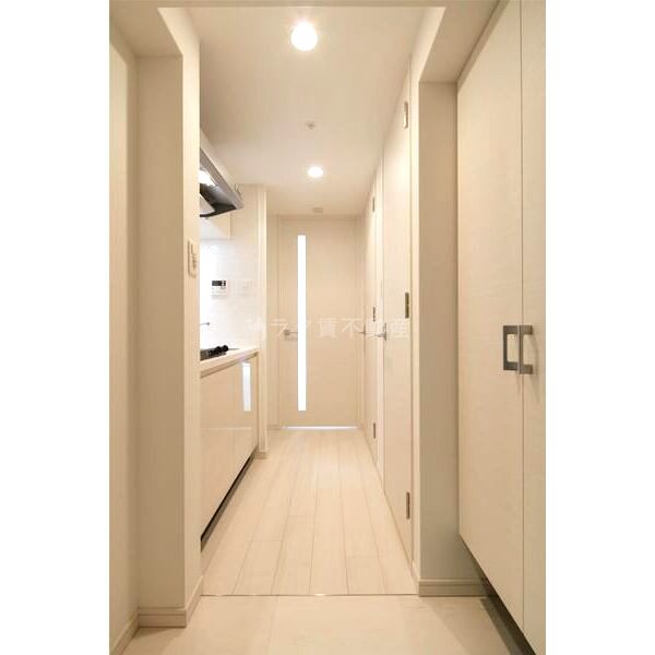 S-RESIDENCE新大阪WESTの室内写真8枚目