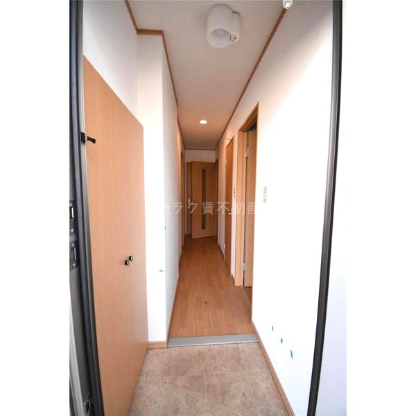 ファミールDの室内写真2枚目