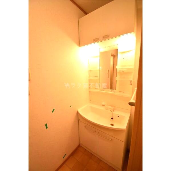 ファミールDの室内写真6枚目