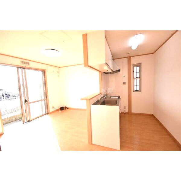 ファミールDの室内写真7枚目