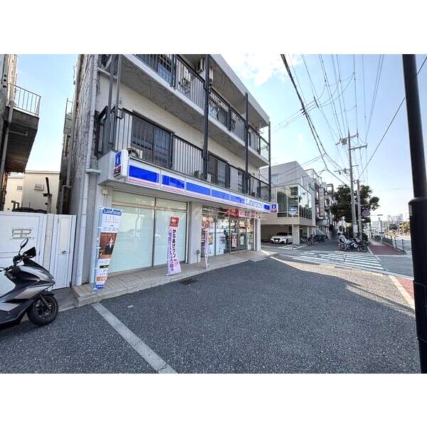レオパレススプルース鳴尾の外観3枚目