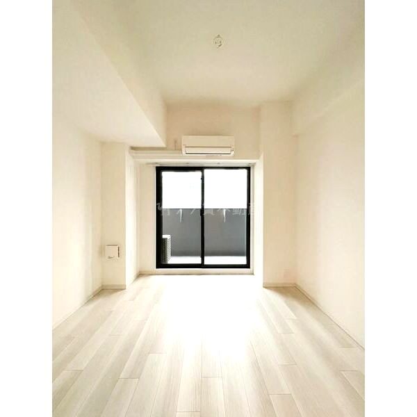 S-RESIDENCE新大阪Rishの室内写真1枚目
