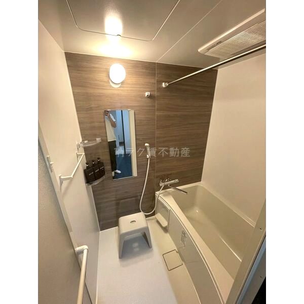 Mew Style Apartmentsの室内写真3枚目