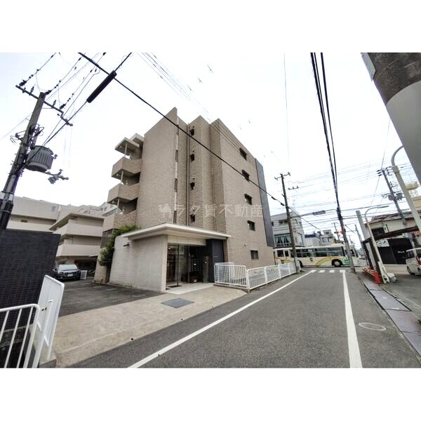 マロン・ラポールの外観3枚目