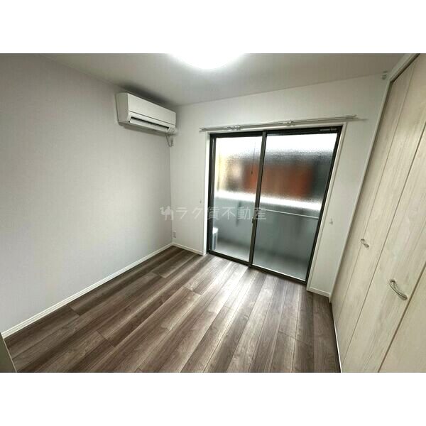 クレセント江坂の外観4枚目