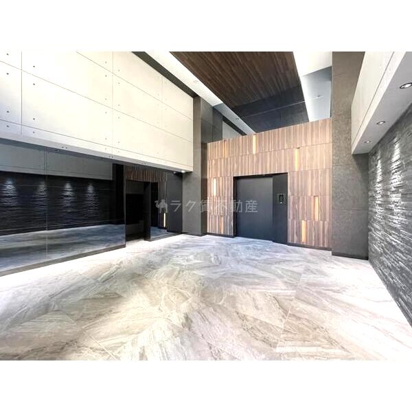 S-RESIDENCE難波大国町Tresの外観2枚目