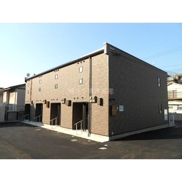 レオネクストカーサ