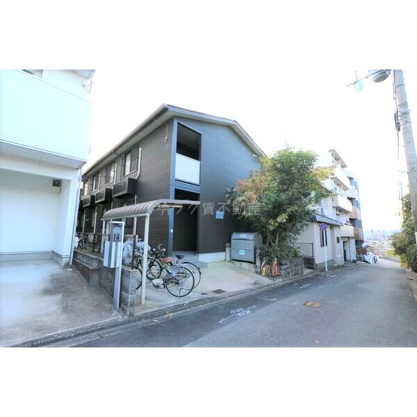 レオパレスイマクマノヒルズ