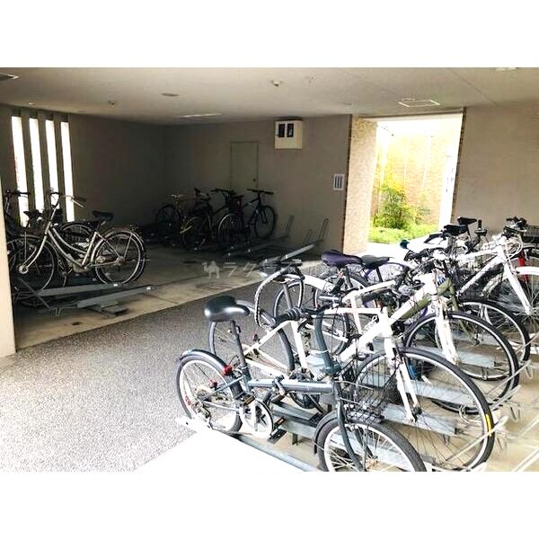 ドライバウム江坂の外観4枚目
