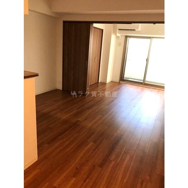 フォーリアライズ本町レクスの室内写真1枚目