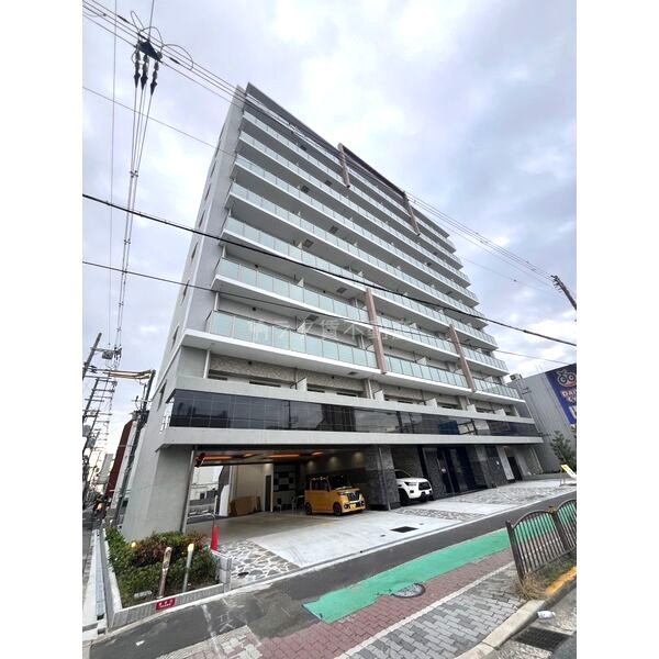 パラゴン勝山通りの外観2枚目