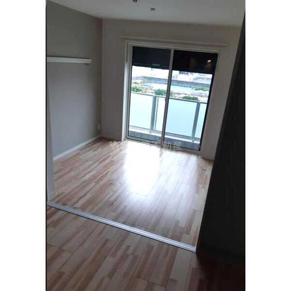 シャーメゾンENGLISCHの室内写真7枚目