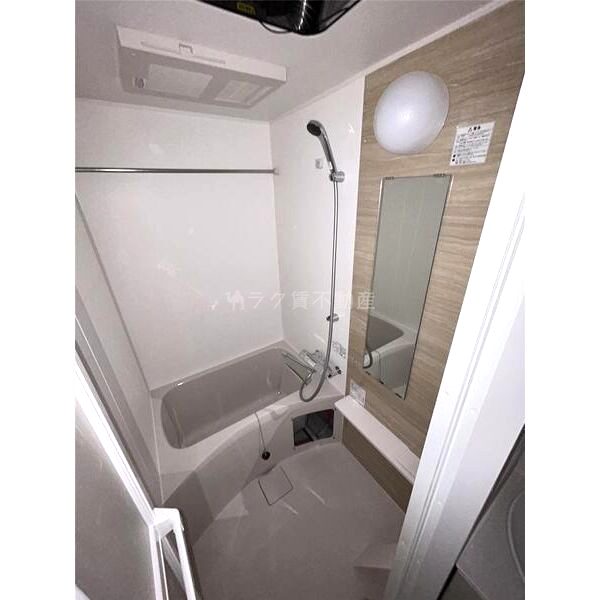 エスリードレジデンスグラン大阪福島ノースの室内写真6枚目