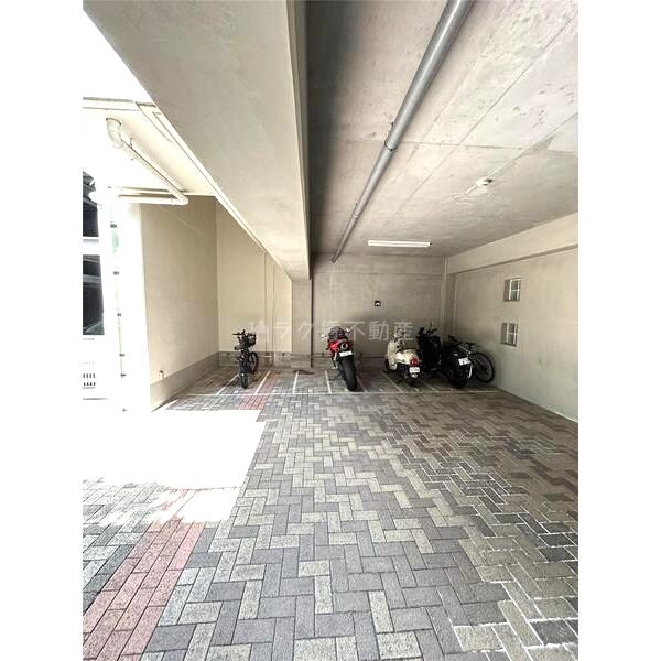 ロイヤルパークス桃坂の外観5枚目