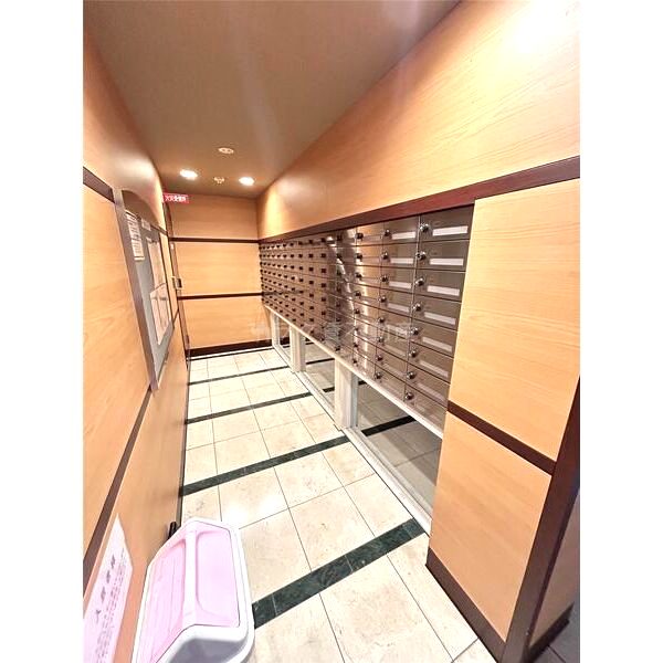 ロイヤルパークス桃坂の外観8枚目