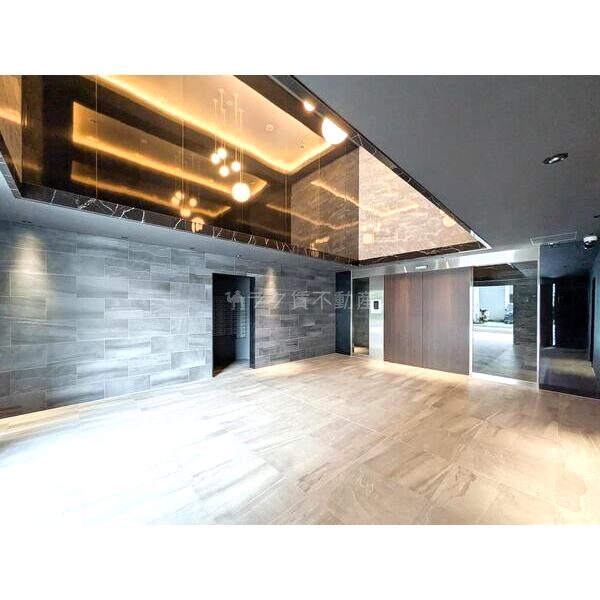 S-RESIDENCE堺altklasの外観2枚目